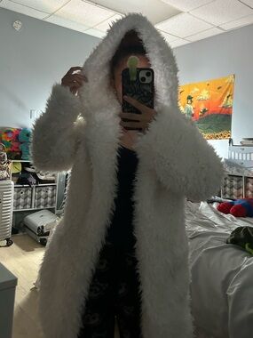 Forever 21 Plush White Faux Fur Hooded Coat